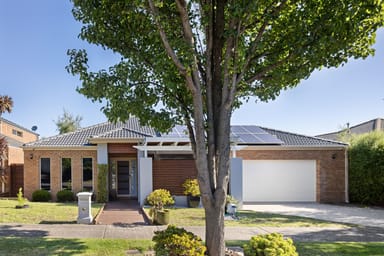 Property 7 Angelique Street, Berwick VIC 3806 IMAGE 0