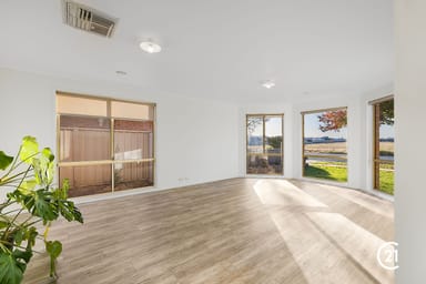 Property 25 Mcswain Road, Echuca VIC 3564 IMAGE 0