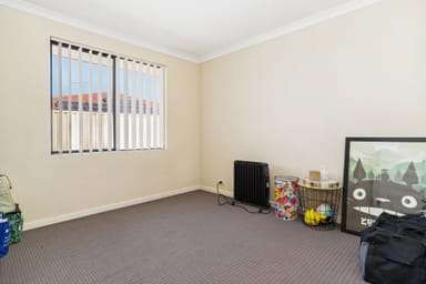 Property 7 Knutsford Crescent, PORT KENNEDY WA 6172 IMAGE 0