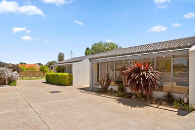 Property 2/11-13 Campbell Street, QUEANBEYAN NSW 2620 IMAGE 0