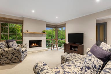 Property 38 Maroong Drive, Research VIC 3095 IMAGE 0