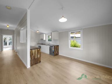 Property 9 Freeburgh Avenue, Mount Beauty VIC 3699 IMAGE 0