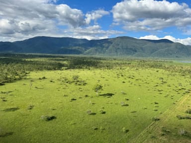 Property MAJORS CREEK QLD 4816 IMAGE 0