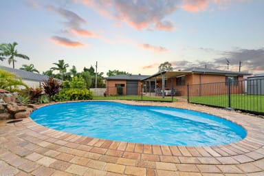 Property 167 Mount Warren Boulevard, MOUNT WARREN PARK QLD 4207 IMAGE 0