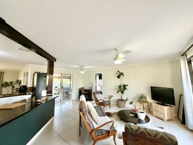 Property 14 Currawong Court, ELI WATERS QLD 4655 IMAGE 0