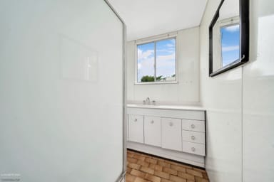 Property 20 Winkworth Street, BUNGALOW QLD 4870 IMAGE 0