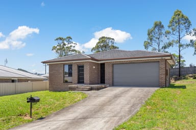 Property 25 Hillview Avenue, Dungog NSW 2420 IMAGE 0