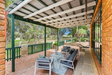 Property 11 Pittwater Close, KALLAROO WA 6025 IMAGE 0