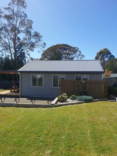 Property 7 Rose Street, BICHENO TAS 7215 IMAGE 0