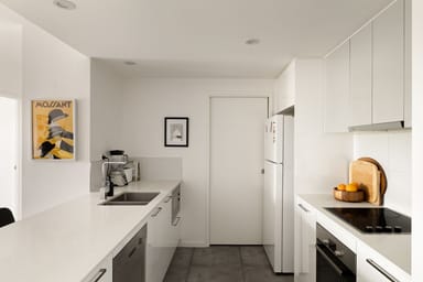 Property 17/24 Ernest Street, Morningside QLD 4170 IMAGE 0