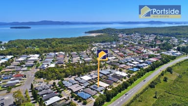 Property 11 Broughton Circuit, TANILBA BAY NSW 2319 IMAGE 0