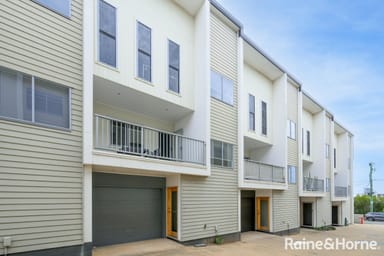 Property 9, 7 View Street, WEST GLADSTONE QLD 4680 IMAGE 0