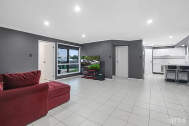 Property 42b Spruce Street, LOGANLEA QLD 4131 IMAGE 0