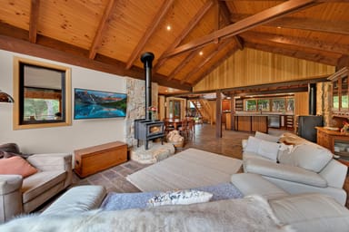 Property 362 Montgomery Lane, Bright VIC 3741 IMAGE 0