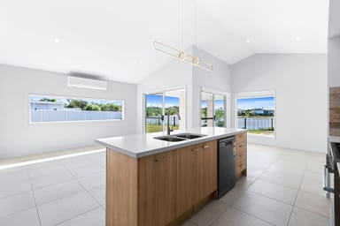 Property 15 Fathom Court, Burrum Heads QLD 4659 IMAGE 0