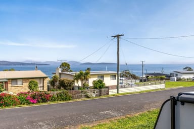 Property 21 Oak Street, Primrose Sands TAS 7173 IMAGE 0