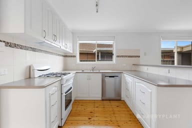 Property 9 Glenda Street, Wendouree VIC 3355 IMAGE 0