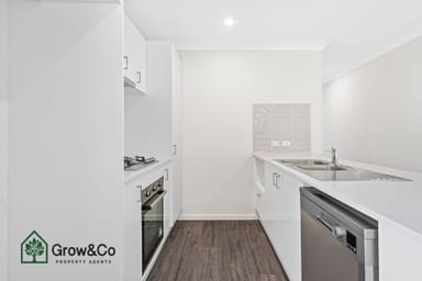 Property LOGANLEA QLD 4131 IMAGE 0