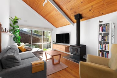 Property 1 Carlyle Close, Hurstbridge VIC 3099 IMAGE 0