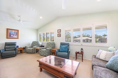 Property 76 Lenthall Street, Aldershot QLD 4650 IMAGE 0