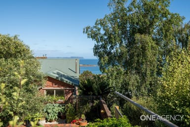 Property 23 Seaview Avenue, Parklands TAS 7320 IMAGE 0