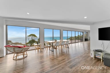 Property 32 Seaview Avenue, Parklands TAS 7320 IMAGE 0