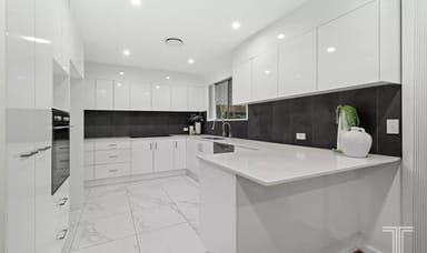 Property 14 Jilloong Street, Mansfield QLD 4122 IMAGE 0