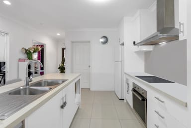 Property 4 Exploration Way, EDMONTON QLD 4869 IMAGE 0
