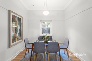 Property 32 Innellan Road, MURRUMBEENA VIC 3163 IMAGE 0