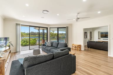 Property 16 Bayview Drive, Yamba NSW 2464 IMAGE 0