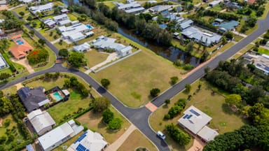 Property 1 Seahorse Circuit, DUNDOWRAN BEACH QLD 4655 IMAGE 0