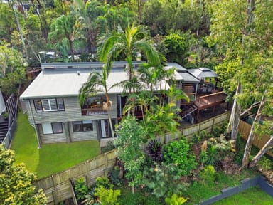 Property 33 Cluden Street, Holland Park West QLD 4121 IMAGE 0
