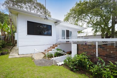 Property 33 Brisbane Water Drive, Point Clare NSW 2250 IMAGE 0