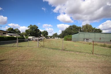 Property 35 Bouverie Street, Mundubbera QLD 4626 IMAGE 0