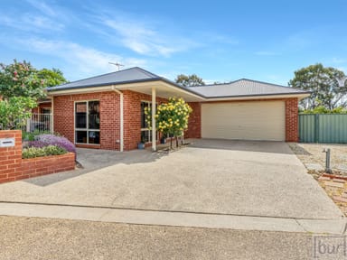 Property 2 Carlyle Court, RUTHERGLEN VIC 3685 IMAGE 0