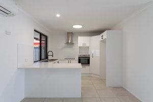Property 7 Kalmia Court, Elanora QLD 4221 IMAGE 0
