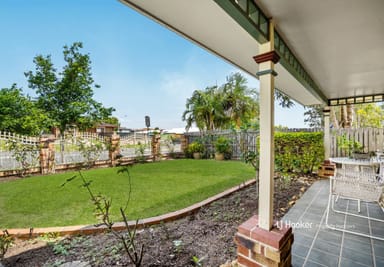 Property 105 Bannockburn Crescent, PARKINSON QLD 4115 IMAGE 0