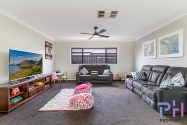 Property 21 Dorset Drive, MARONG VIC 3515 IMAGE 0