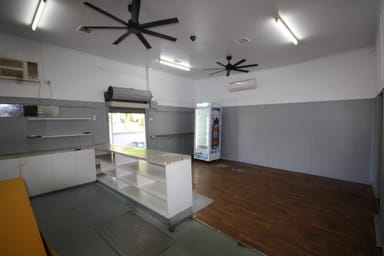 Property 76 Derby Street, ROCKHAMPTON CITY QLD 4700 IMAGE 0