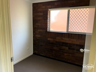 Property 10/177a West Street, NEWTOWN QLD 4350 IMAGE 0