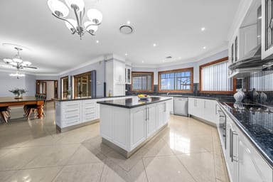 Property 645 Bents Basin Road, WALLACIA NSW 2745 IMAGE 0