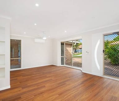 Property 5 Forestgum Grove, Regents Park QLD 4118 IMAGE 0