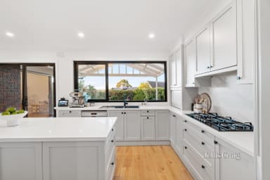 Property 32 Garnett Road, Wheelers Hill VIC 3150 IMAGE 0