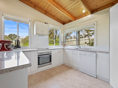 Property 204 Bridge Road, WOODFORD VIC 3281 IMAGE 0