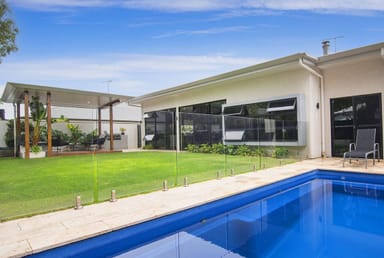 Property 32 Ballard Loop, Dunsborough WA 6281 IMAGE 0