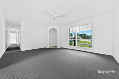 Property 8 Serissa Street, CRESTMEAD QLD 4132 IMAGE 0