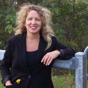 Property Agent Lesley Street