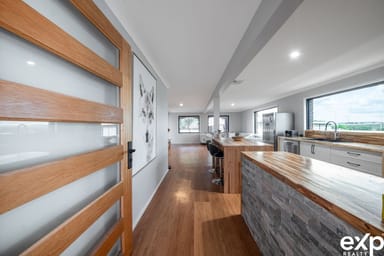 Property 33 Eastern Avenue, Tarro NSW 2322 IMAGE 0