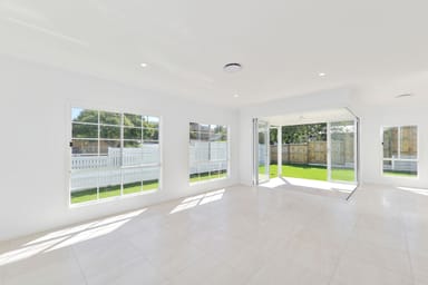 Property CARINA QLD 4152 IMAGE 0