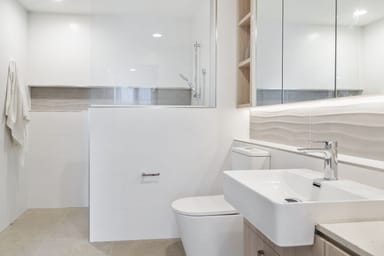 Property 404/30 Andrew Avenue, Tarragindi QLD 4121 IMAGE 0